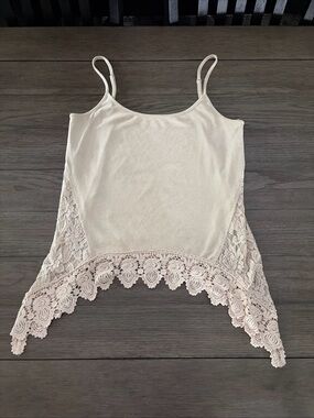 Coco + Jaimeson Suede & Lace Tank Top. Beige. Medium.